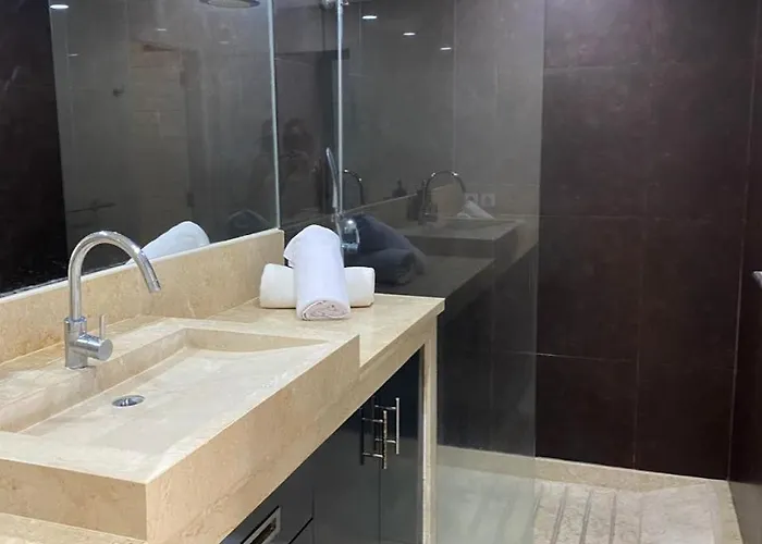 Luxury 3 Bedroom Elegant Intertior Perfect For Group 別荘 *